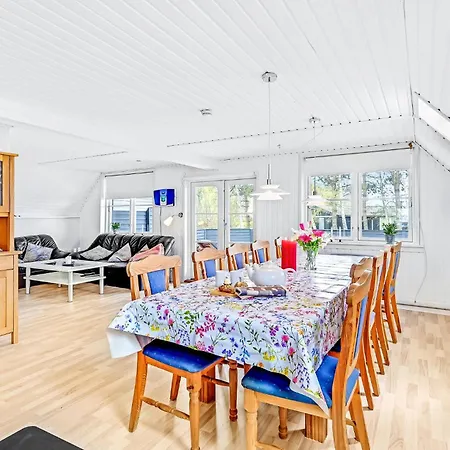 Σπίτι διακοπών Pet Friendly In With Sauna *